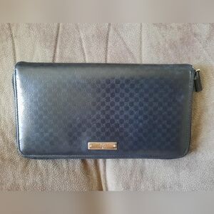 Gucci Wallet EUC #1